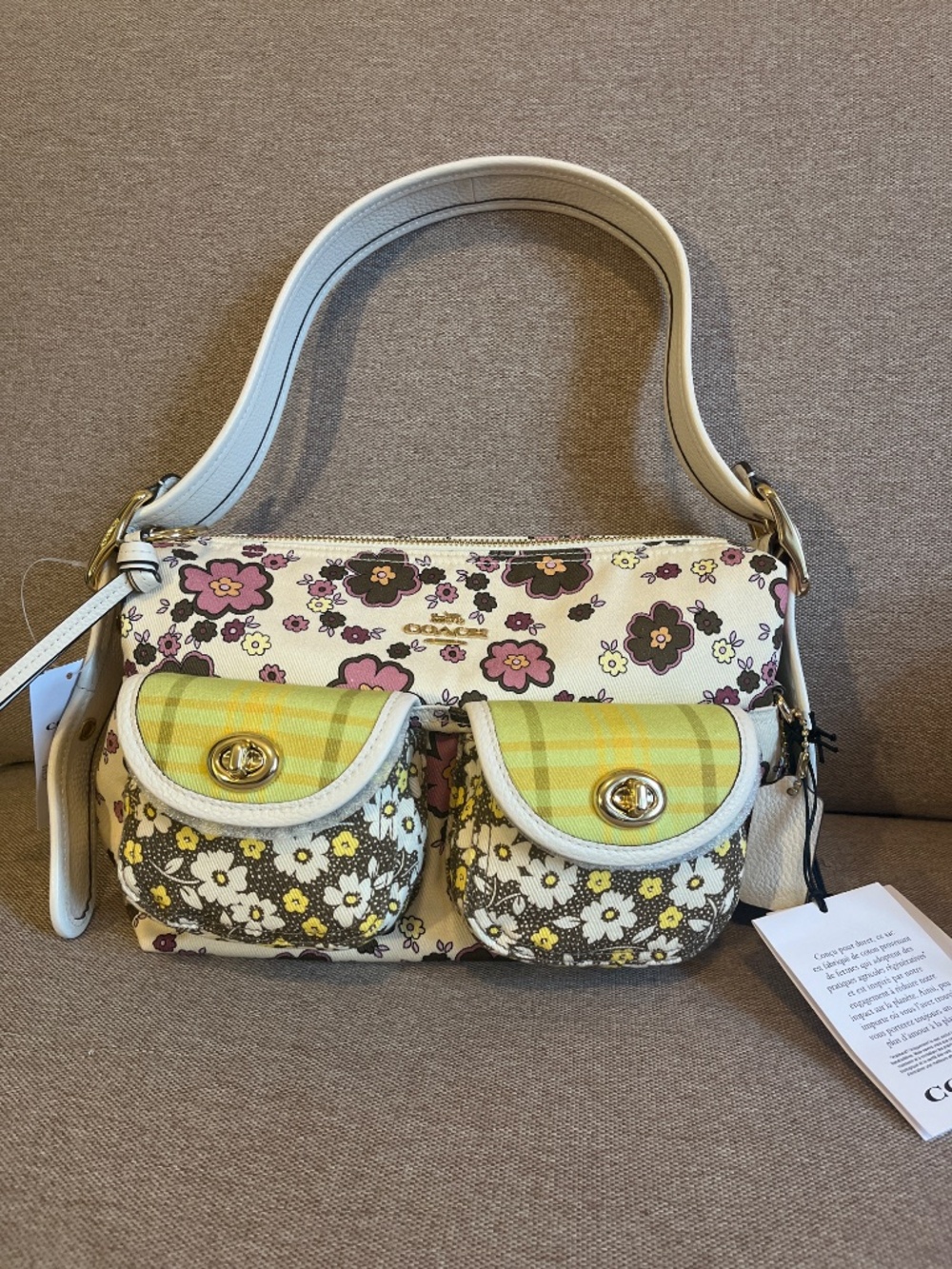 Coach cargo shoulder bag in floral print - Picture 14 of 14